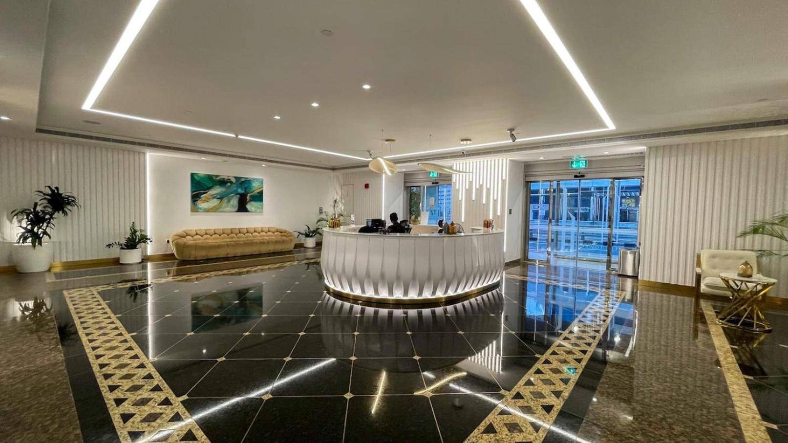 דירות דובאי The Penthouse On 71St Floor מראה חיצוני תמונה