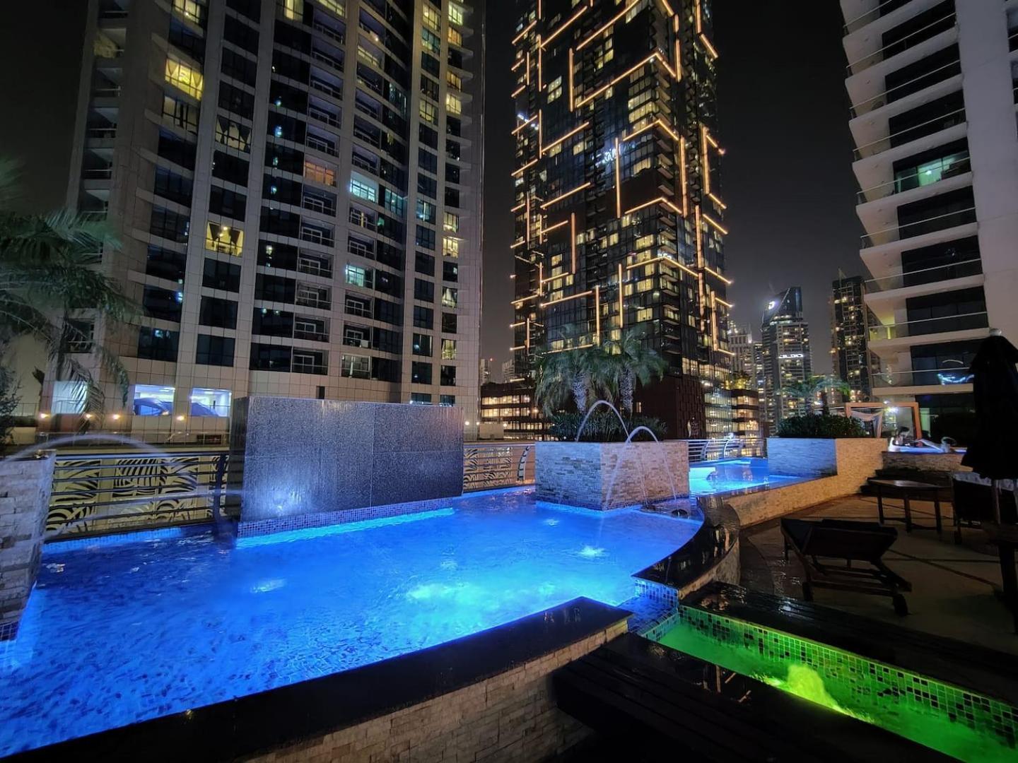 דירות דובאי The Penthouse On 71St Floor מראה חיצוני תמונה